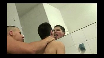 Videos gay baños
