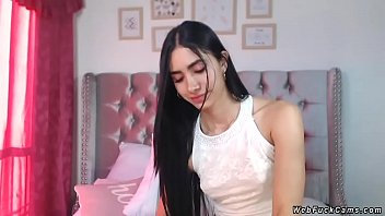 Beautiful latina webcam