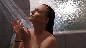 Chicas en la ducha desnuda